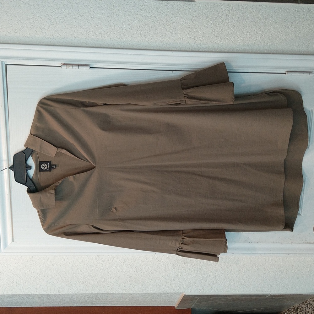 Bobeau Women's Olive Green Flared Sleeve Collared Shift Mini Dress Sz M Classic